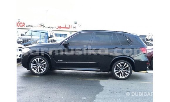 Nunua Imported BMW X5 Nyeusi Gari ndani ya Import - Dubai nchini Harare Nunua Imported BMW X5 Nyeusi Gari ndani ya Import - Dubai nchini Harare