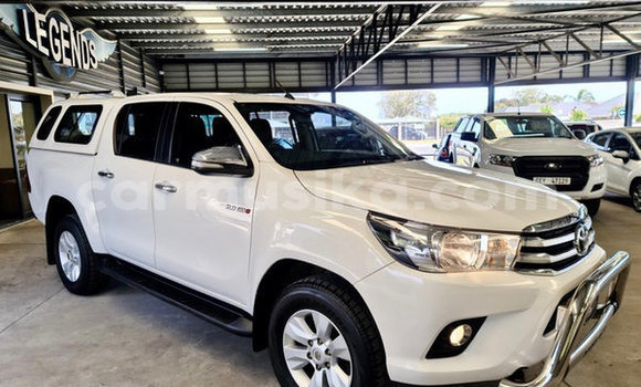 Nunua Ilio tumika Toyota Hilux Nyeupe Gari ndani ya Beitbridge nchini Matabeleland Kusini Nunua Ilio tumika Toyota Hilux Nyeupe Gari ndani ya Beitbridge nchini Matabeleland Kusini