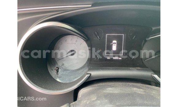 Acheter Import Voiture Toyota Sequoia Blanc à Import - Dubai, Harare Acheter Import Voiture Toyota Sequoia Blanc à Import - Dubai, Harare