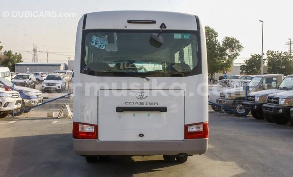 Tenga Imported Toyota Coaster Chena Mota in Import - Dubai in Harare Tenga Imported Toyota Coaster Chena Mota in Import - Dubai in Harare