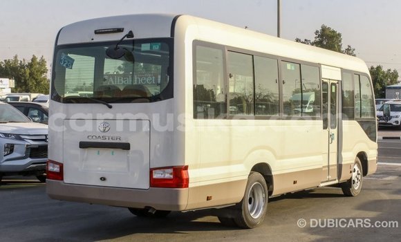Tenga Imported Toyota Coaster Chena Mota in Import - Dubai in Harare Tenga Imported Toyota Coaster Chena Mota in Import - Dubai in Harare