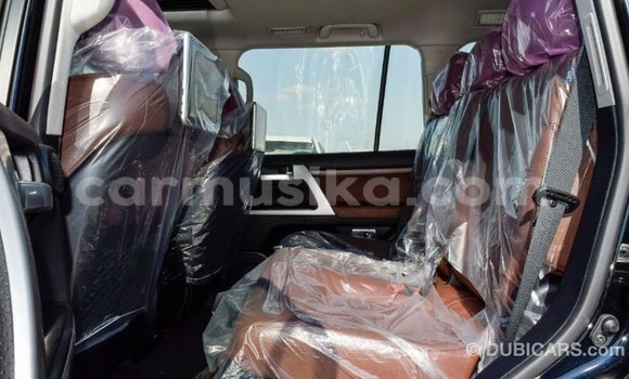 Acheter Import Voiture Toyota Land Cruiser Noir à Import - Dubai, Harare Acheter Import Voiture Toyota Land Cruiser Noir à Import - Dubai, Harare