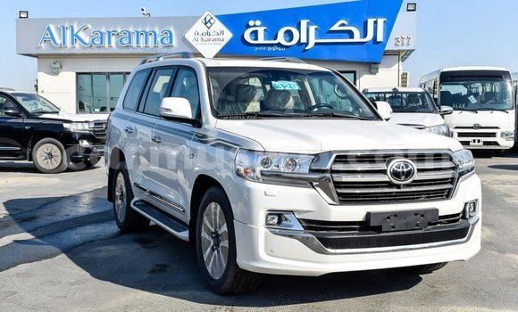 Buy Import Toyota Land Cruiser White Car in Import - Dubai in Harare Buy Import Toyota Land Cruiser White Car in Import - Dubai in Harare