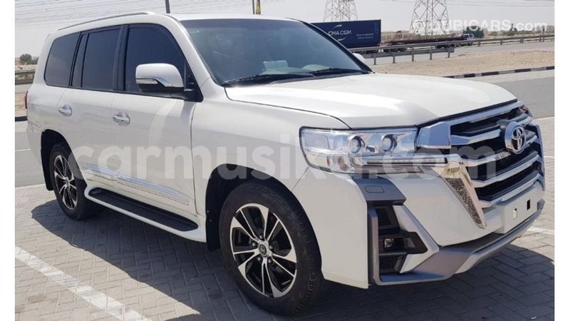 Big with watermark toyota land cruiser harare import dubai 13458