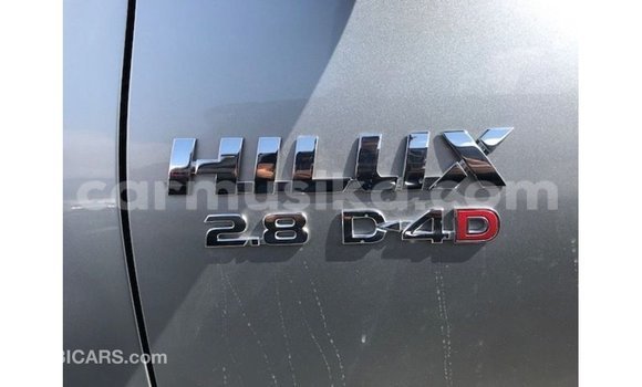 Tenga Imported Toyota Hilux Zvimwe Mota in Import - Dubai in Harare Tenga Imported Toyota Hilux Zvimwe Mota in Import - Dubai in Harare