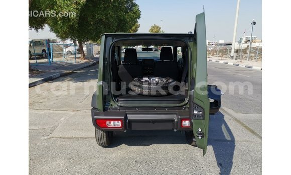Acheter Import Voiture Suzuki Jimny Vert à Import - Dubai, Harare Acheter Import Voiture Suzuki Jimny Vert à Import - Dubai, Harare
