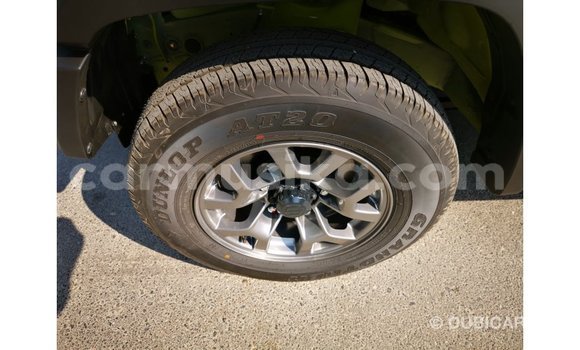 Acheter Import Voiture Suzuki Jimny Vert à Import - Dubai, Harare Acheter Import Voiture Suzuki Jimny Vert à Import - Dubai, Harare