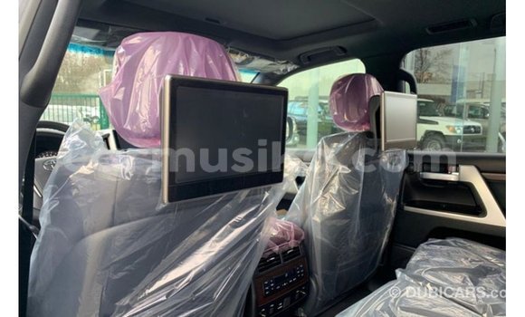 Tenga Imported Toyota Land Cruiser Zvimwe Mota in Import - Dubai in Harare Tenga Imported Toyota Land Cruiser Zvimwe Mota in Import - Dubai in Harare