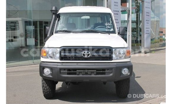 Buy Import Toyota Land Cruiser White Car in Import - Dubai in Harare Buy Import Toyota Land Cruiser White Car in Import - Dubai in Harare
