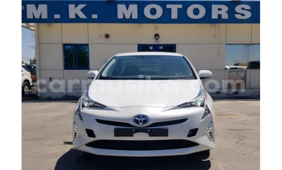 Tenga Imported Toyota Prius Chena Mota in Import - Dubai in Harare Tenga Imported Toyota Prius Chena Mota in Import - Dubai in Harare
