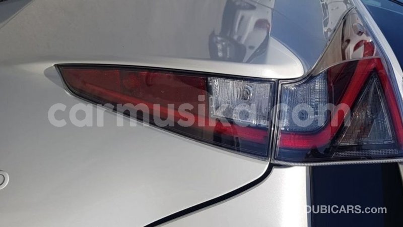 Big with watermark toyota prius harare import dubai 13491