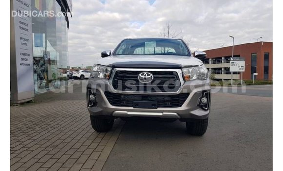 Acheter Import Voiture Toyota Hilux Autre à Import - Dubai, Harare Acheter Import Voiture Toyota Hilux Autre à Import - Dubai, Harare