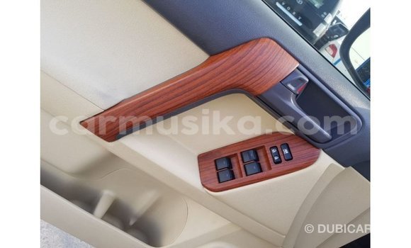 Acheter Import Voiture Toyota Prado Noir à Import - Dubai, Harare Acheter Import Voiture Toyota Prado Noir à Import - Dubai, Harare