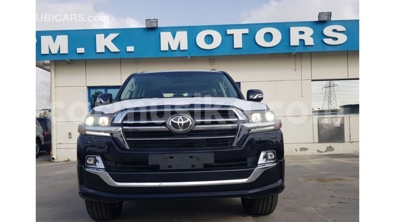 Big with watermark toyota land cruiser harare import dubai 13505