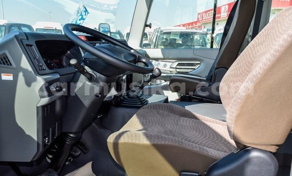 Tenga Imported Toyota Coaster Chena Mota in Import - Dubai in Harare Tenga Imported Toyota Coaster Chena Mota in Import - Dubai in Harare