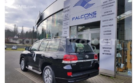 Buy Import Toyota Land Cruiser Black Car in Import - Dubai in Harare Buy Import Toyota Land Cruiser Black Car in Import - Dubai in Harare