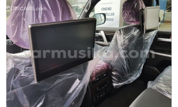Buy Import Toyota Land Cruiser Black Car in Import - Dubai in Harare Buy Import Toyota Land Cruiser Black Car in Import - Dubai in Harare