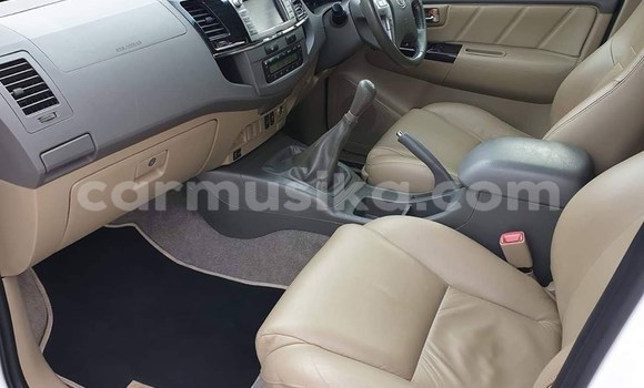 Tenga Tsaru Toyota Fortuner Chena Mota in Beitbridge in Matabeleland South Tenga Tsaru Toyota Fortuner Chena Mota in Beitbridge in Matabeleland South