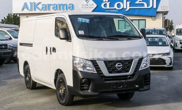 Acheter Import Voiture Nissan Urvan Blanc à Import - Dubai, Harare Acheter Import Voiture Nissan Urvan Blanc à Import - Dubai, Harare