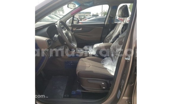 Tenga Imported Hyundai Santa Fe Zvimwe Mota in Import - Dubai in Harare Tenga Imported Hyundai Santa Fe Zvimwe Mota in Import - Dubai in Harare