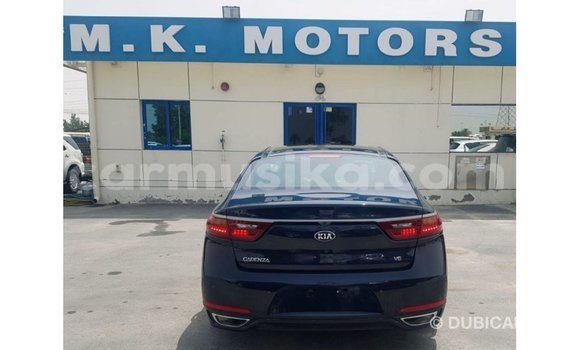 Tenga Imported Kia Cadenza Bhuruu Mota in Import - Dubai in Harare Tenga Imported Kia Cadenza Bhuruu Mota in Import - Dubai in Harare