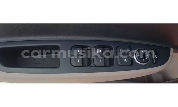 Acheter Import Voiture Hyundai i10 Rouge à Import - Dubai, Harare Acheter Import Voiture Hyundai i10 Rouge à Import - Dubai, Harare