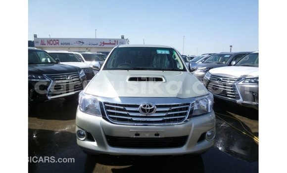 Tenga Imported Toyota Hilux Zvimwe Mota in Import - Dubai in Harare Tenga Imported Toyota Hilux Zvimwe Mota in Import - Dubai in Harare