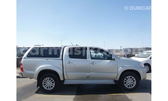 Tenga Imported Toyota Hilux Zvimwe Mota in Import - Dubai in Harare Tenga Imported Toyota Hilux Zvimwe Mota in Import - Dubai in Harare