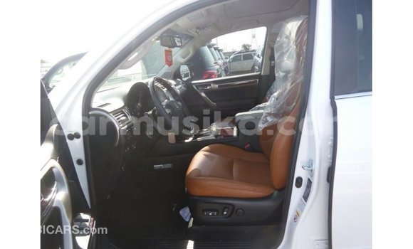 Tenga Imported Lexus GX Chena Mota in Import - Dubai in Harare Tenga Imported Lexus GX Chena Mota in Import - Dubai in Harare