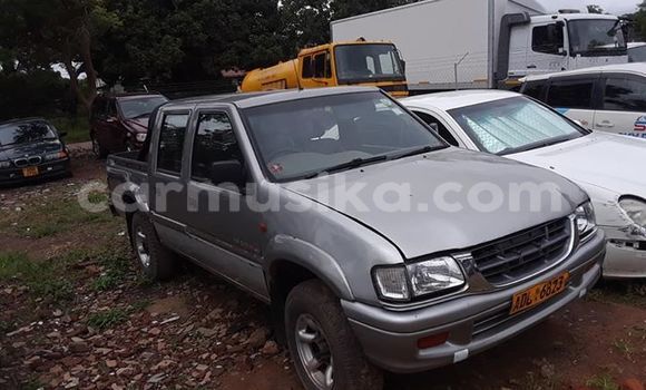 Nunua Ilio tumika Isuzu KB Fedha Gari ndani ya Harare nchini Harare