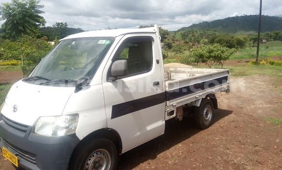 Acheter Occasion Voiture Toyota TownAce Blanc à Harare, Harare Acheter Occasion Voiture Toyota TownAce Blanc à Harare, Harare
