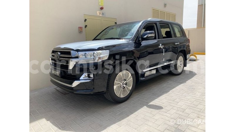 Big with watermark toyota land cruiser harare import dubai 13574