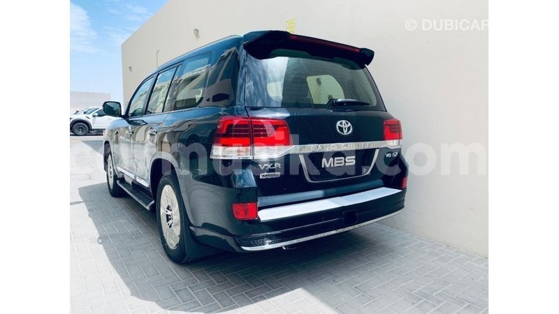 Big with watermark toyota land cruiser harare import dubai 13574