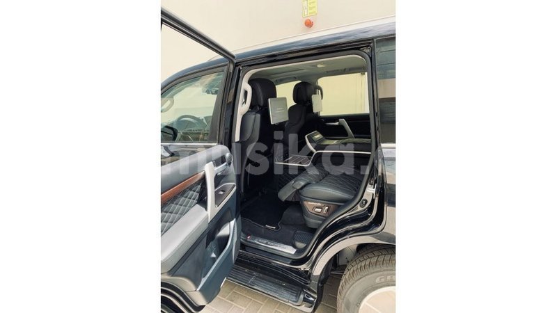 Big with watermark toyota land cruiser harare import dubai 13574