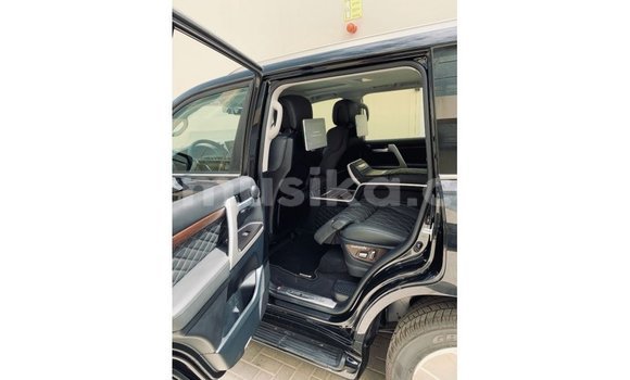 Buy Import Toyota Land Cruiser Black Car in Import - Dubai in Harare Buy Import Toyota Land Cruiser Black Car in Import - Dubai in Harare