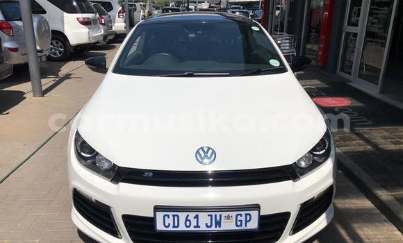 Acheter Occasion Voiture Volkswagen Scirocco R Blanc à Harare, Harare Acheter Occasion Voiture Volkswagen Scirocco R Blanc à Harare, Harare