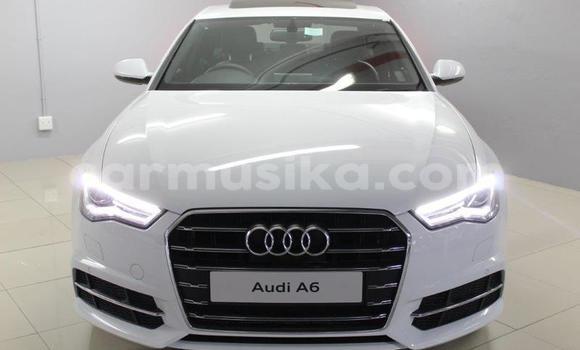 Nunua Ilio tumika Audi A6 Nyeupe Gari ndani ya Harare nchini Harare