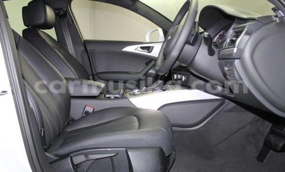 Acheter Occasion Voiture Audi A6 Blanc à Harare, Harare Acheter Occasion Voiture Audi A6 Blanc à Harare, Harare