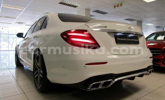 Acheter Occasion Voiture Mercedes‒Benz AMG GLE Blanc à Harare, Harare Acheter Occasion Voiture Mercedes‒Benz AMG GLE Blanc à Harare, Harare