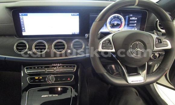 Acheter Occasion Voiture Mercedes‒Benz AMG GLE Blanc à Harare, Harare Acheter Occasion Voiture Mercedes‒Benz AMG GLE Blanc à Harare, Harare