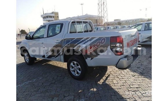Tenga Imported Mitsubishi L200 Chena Mota in Import - Dubai in Harare Tenga Imported Mitsubishi L200 Chena Mota in Import - Dubai in Harare