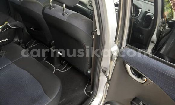 Tenga Tsaru Honda Fit Nhema Mota in Harare in Harare Tenga Tsaru Honda Fit Nhema Mota in Harare in Harare