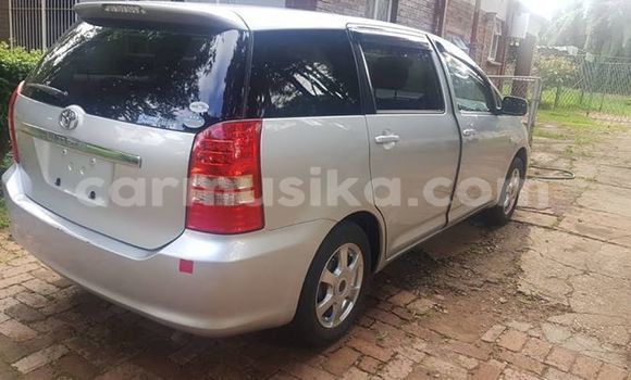 Nunua Ilio tumika Toyota Wish Fedha Gari ndani ya Harare nchini Harare Nunua Ilio tumika Toyota Wish Fedha Gari ndani ya Harare nchini Harare