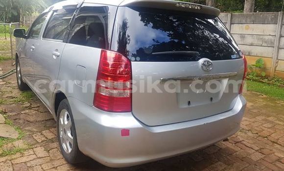 Nunua Ilio tumika Toyota Wish Fedha Gari ndani ya Harare nchini Harare Nunua Ilio tumika Toyota Wish Fedha Gari ndani ya Harare nchini Harare