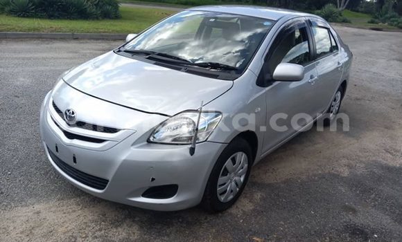 Nunua Ilio tumika Toyota Belta Fedha Gari ndani ya Harare nchini Harare Nunua Ilio tumika Toyota Belta Fedha Gari ndani ya Harare nchini Harare