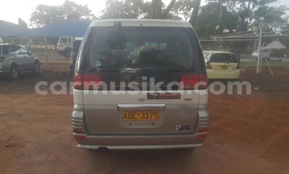 Acheter Occasion Voiture Nissan Elgrand Gris à Harare, Harare Acheter Occasion Voiture Nissan Elgrand Gris à Harare, Harare