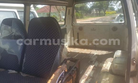 Acheter Occasion Voiture Toyota Hiace Blanc à Harare, Harare Acheter Occasion Voiture Toyota Hiace Blanc à Harare, Harare