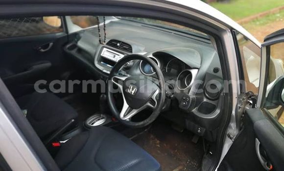 Buy Used Honda Fit Silver Car in Harare in Harare Buy Used Honda Fit Silver Car in Harare in Harare