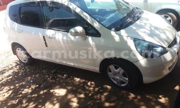 Buy Used Honda Fit White Car in Harare in Harare Buy Used Honda Fit White Car in Harare in Harare