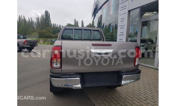 Buy Import Toyota Hilux Other Car in Import - Dubai in Harare Buy Import Toyota Hilux Other Car in Import - Dubai in Harare